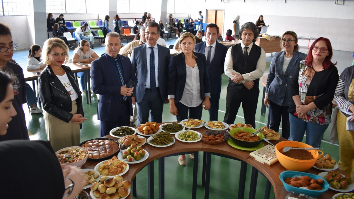 Erasmus Projemiz Kapsamındaki Türk Günü Etkinliğimize İlçe Milli Eğitim Müdürümüzden Ziyaret